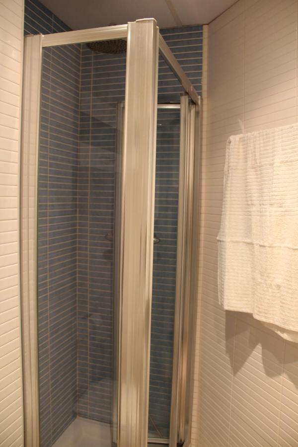 Apartamento Iris Cordova Esterno foto